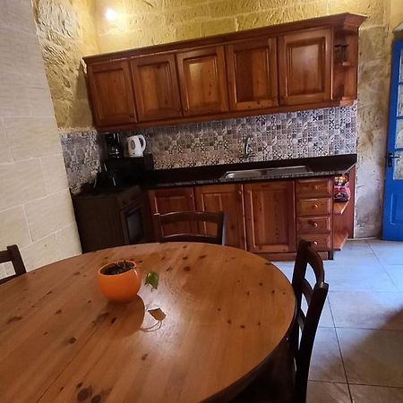 Santa Luċija Ta Lucia Farmhouse With Private Pool And Bbq 빌라 외부 사진