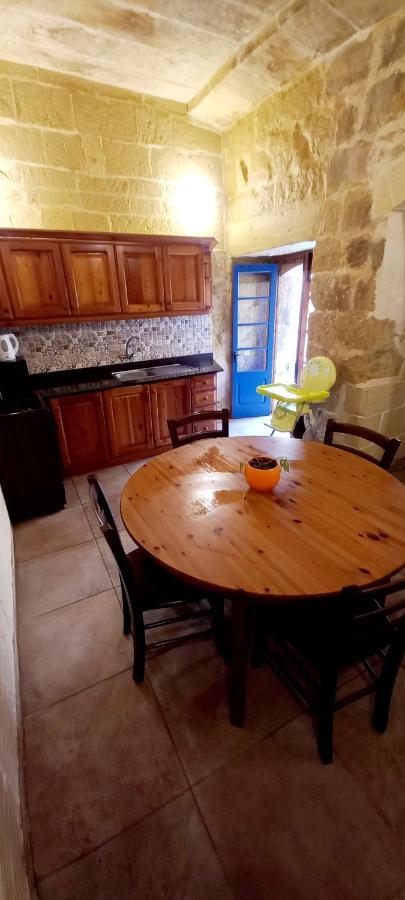Santa Luċija Ta Lucia Farmhouse With Private Pool And Bbq 빌라 외부 사진